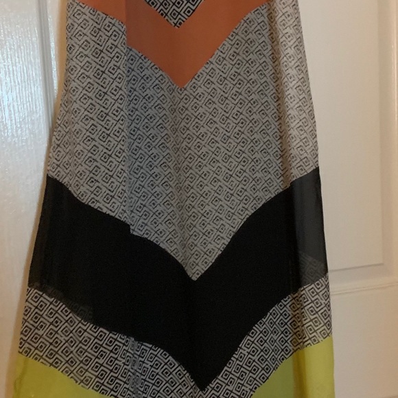 Old navy maxi dress ☀️☀️☀️☀️🌦☀️☀️☀️Summer sale - Picture 5 of 5